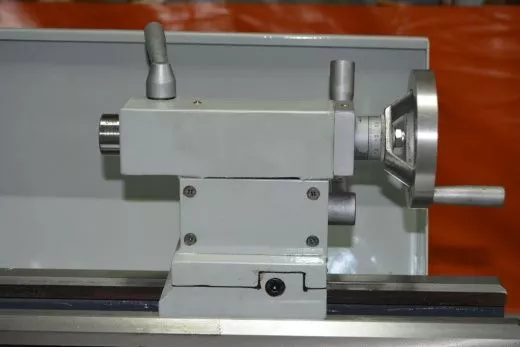 Настольный токарный станок Metal Master MML 2870 (MML 280x700)