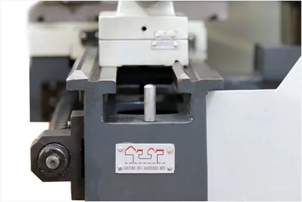 mml2870_op05.jpg