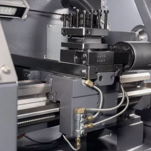 SP210 CNC Токарный станок с ЧПУ с горизонтальной станиной