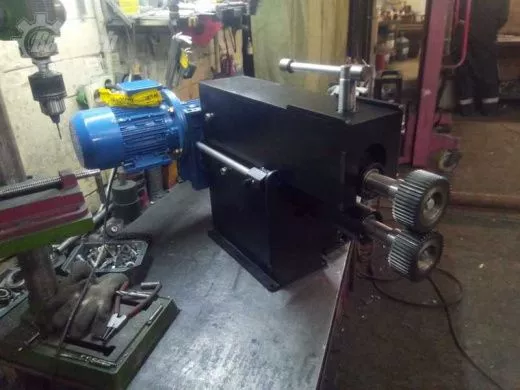 ЗИГОВОЧНЫЙ СТАНОК С ЭЛЕКТРОМЕХАНИЧЕСКИМ ПРИВОДОМ - RME-250х3мм